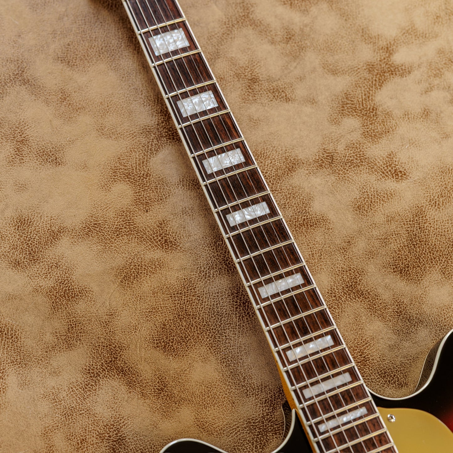 Fender Modern Player Coronado Guitar 2014 - 2018 - 3-Color Sunburst