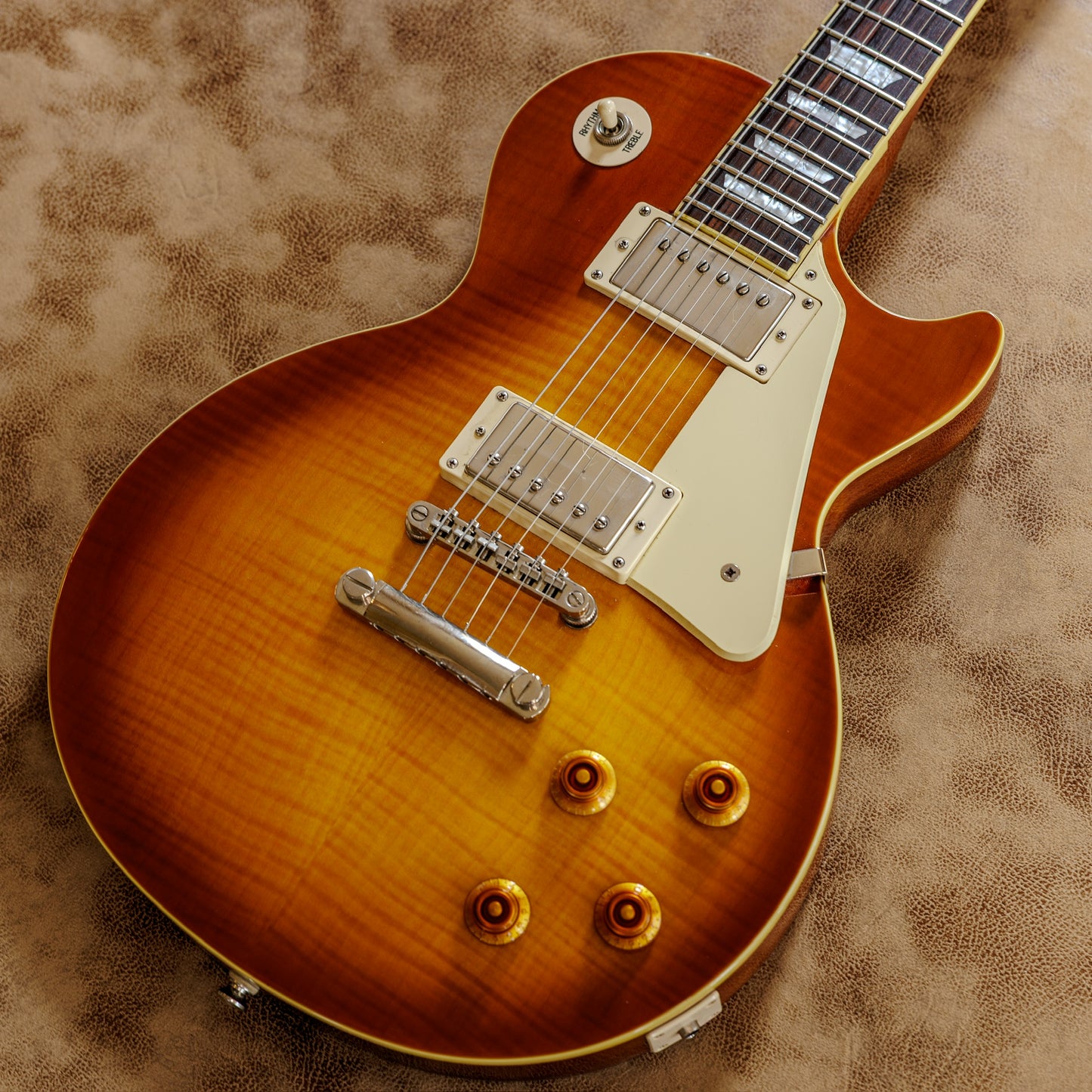 Epiphone Les Paul Standard Plus Top PRO 2016 - Honeyburst