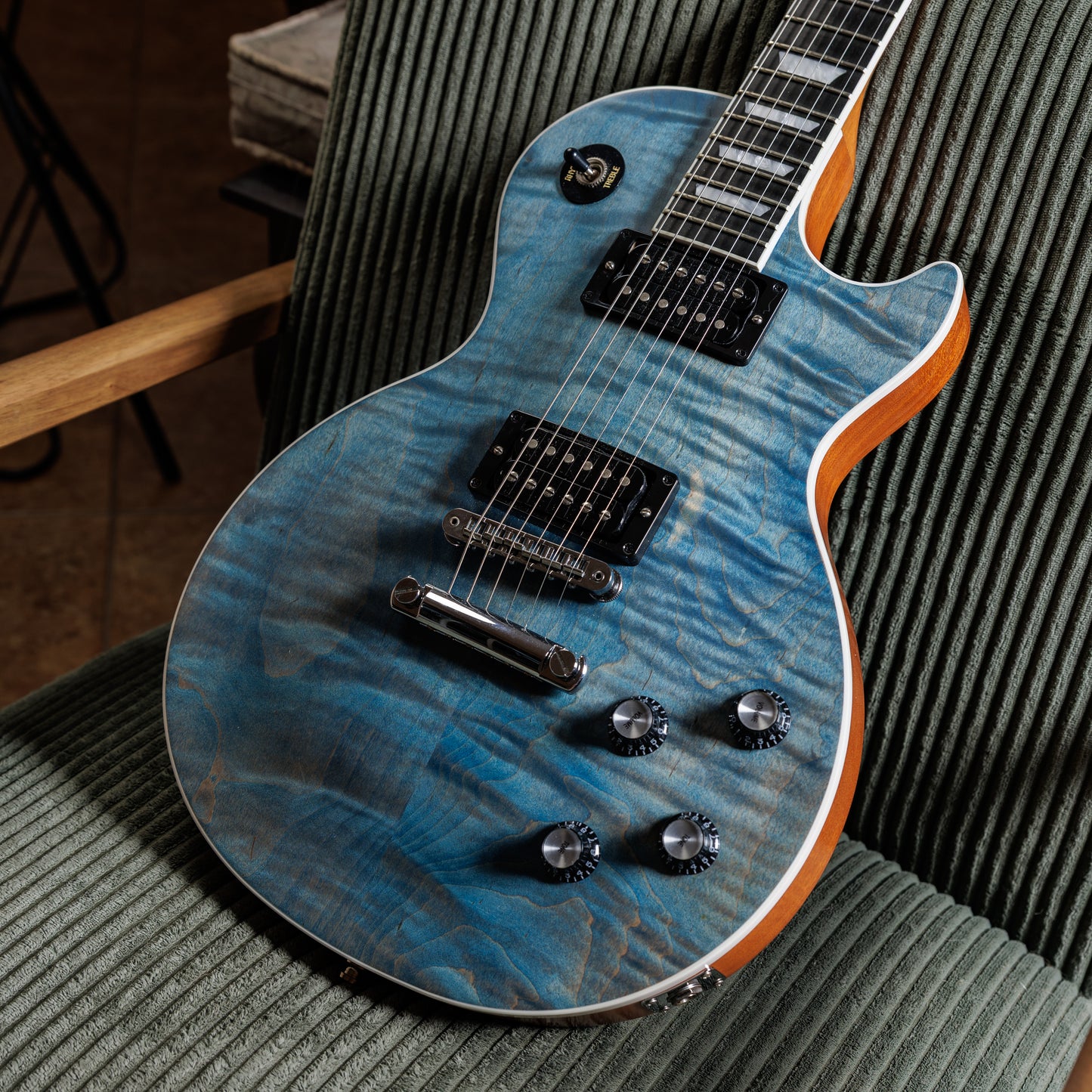 Gibson Les Paul Signature Player Plus 2018 - Satin Ocean Blue