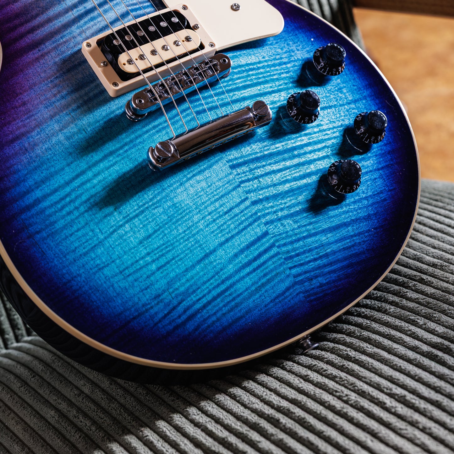 Gibson Les Paul Traditional Pro V 2019 - Present - Blueberry Burst