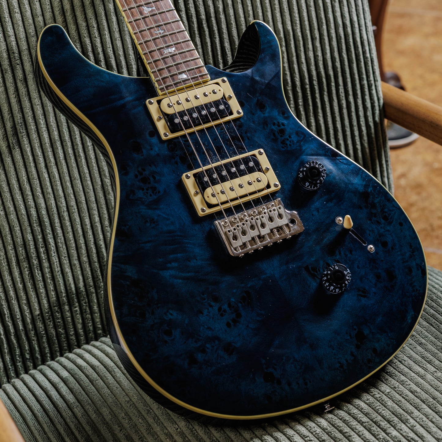 PRS SE Custom 24 Exotic Poplar Burl Limited Edition 2019 - 2020 - Whale Blue