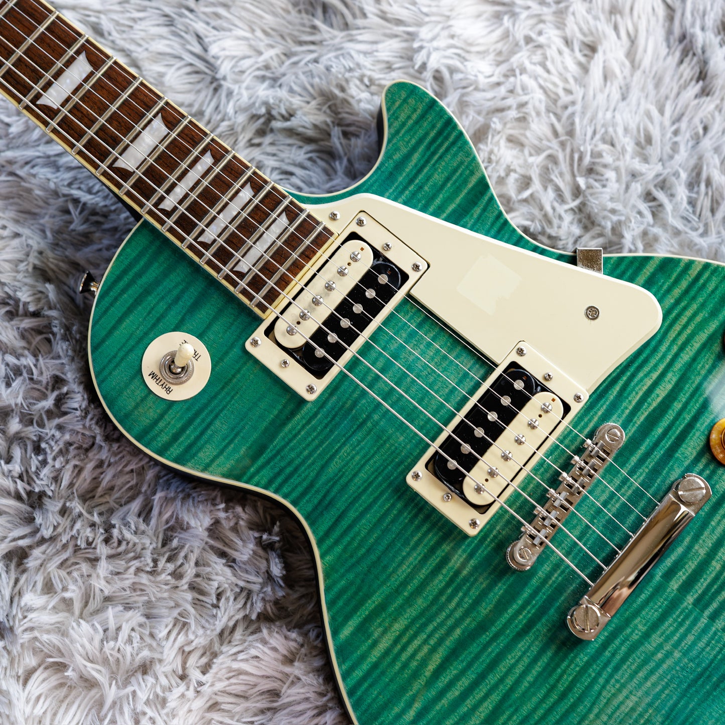 STUNNING Epiphone Les Paul Traditional Pro 2014 - Aqua Blue Satin