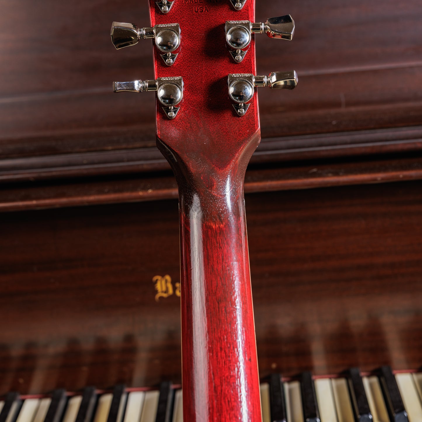 Gibson Les Paul Traditional Pro V Satin 2019 - Satin Wine Red