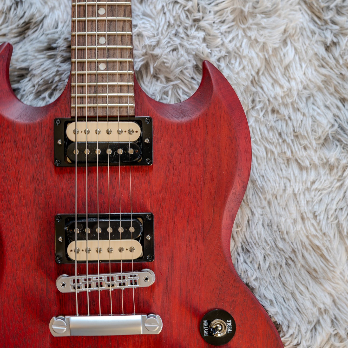 CLEAN Gibson SGJ 2014 - Cherry