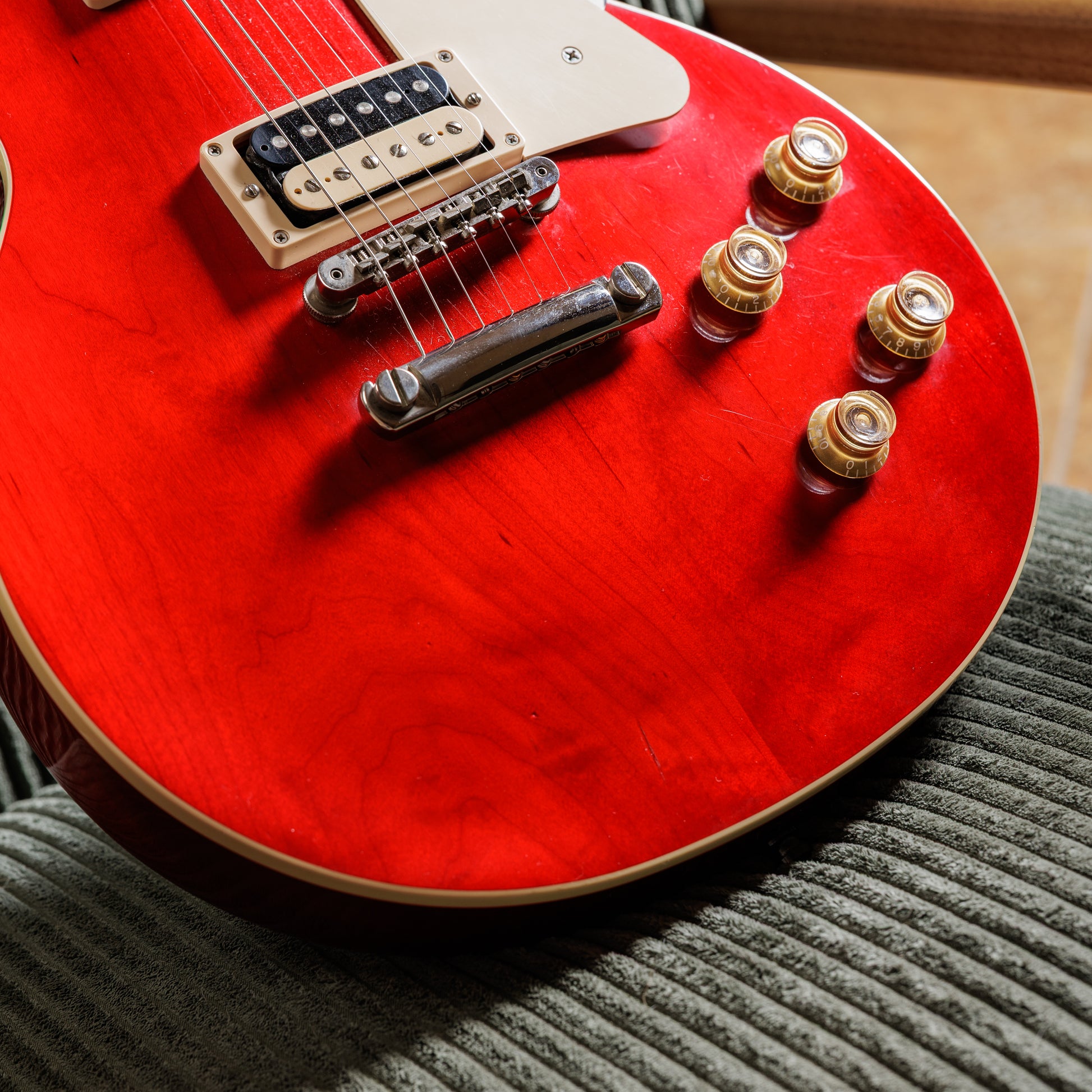 Gibson Les Paul Classic 2023 - Translucent Cherry