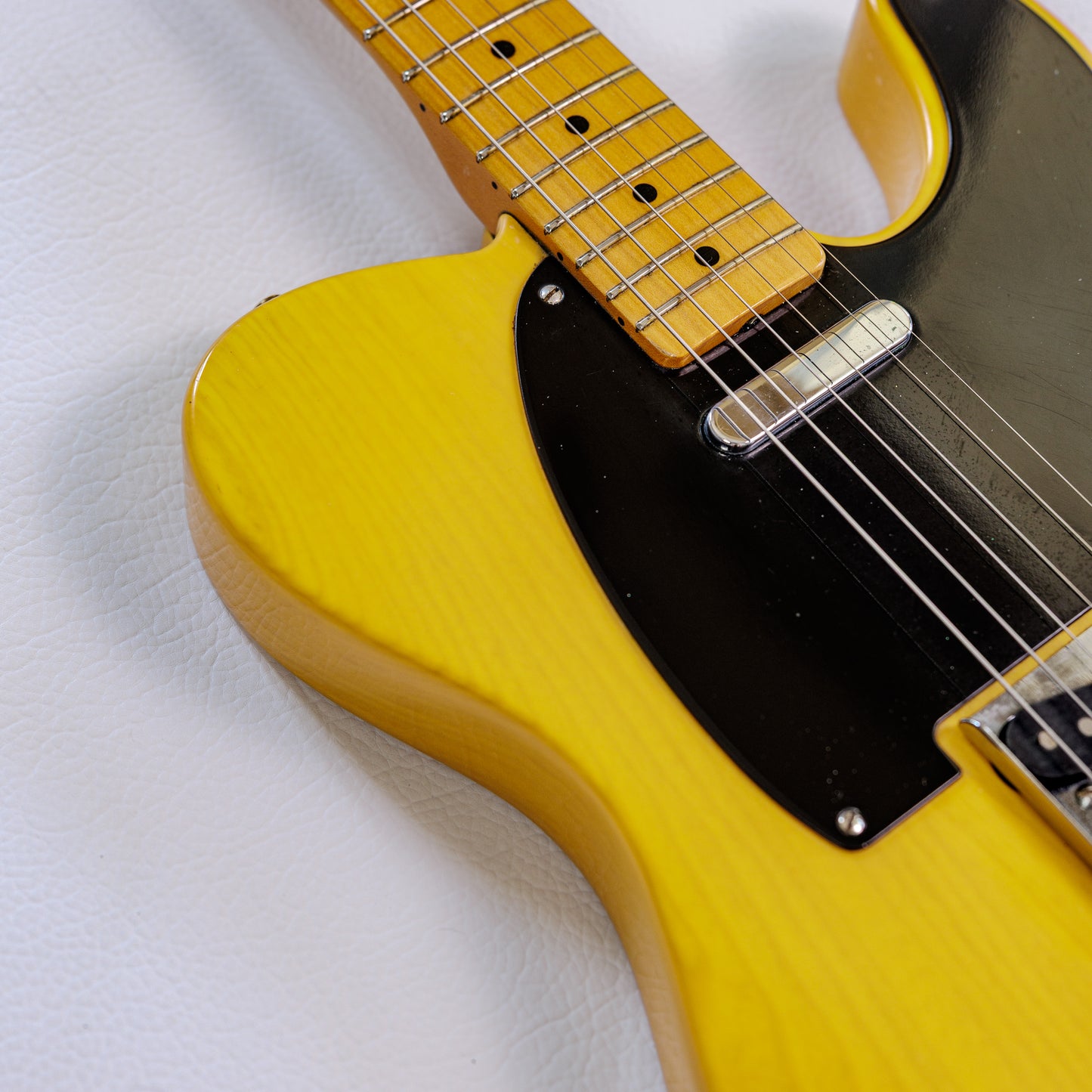 Fender American Vintage '52 Telecaster 2000s - Butterscotch Blonde