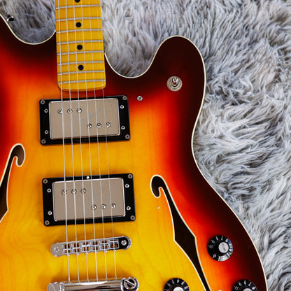 Fender Modern Player Starcaster Guitar 2014 - 2017 - Aged Cherry Burst