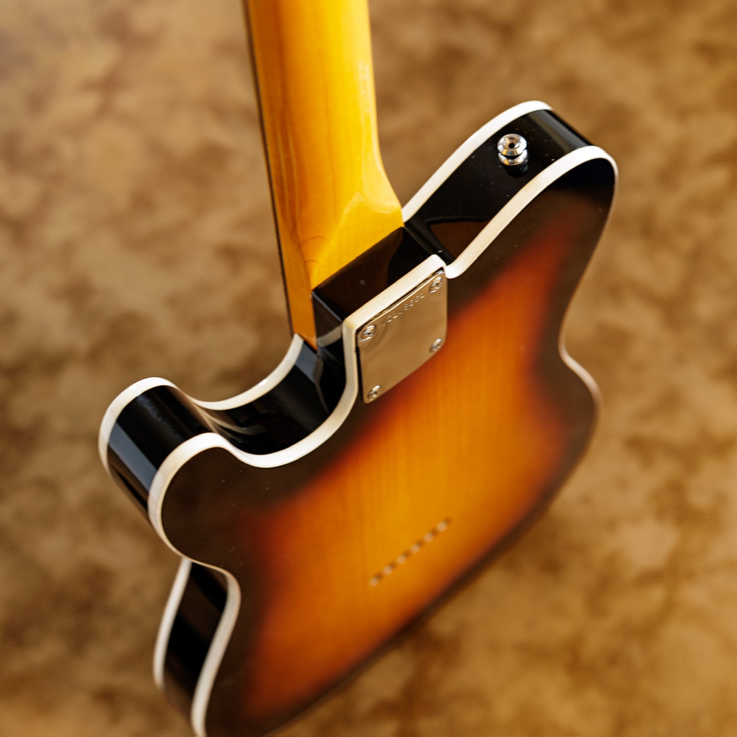 Fender American Original '60s Telecaster with Rosewood Fretboard 2018 - 2022 - 3-Color Sunburst