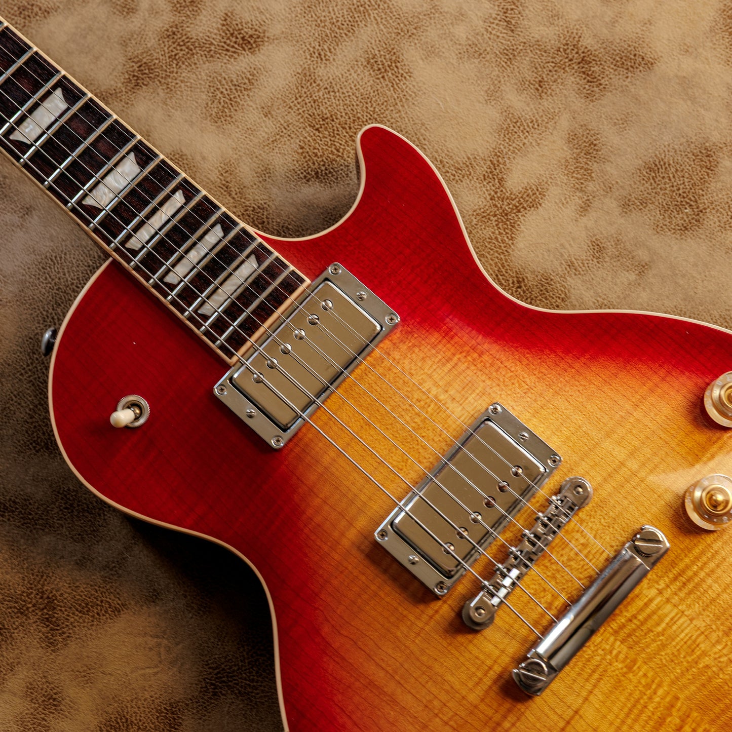 RARE Gibson Les Paul Classic Plus 2017 - Heritage Cherry Sunburst