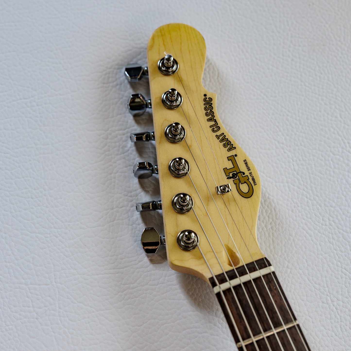 G&L Tribute Series ASAT Classic Bluesboy with Rosewood Fretboard 2010 - Present - 3-Tone Sunburst