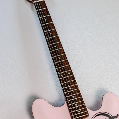 CLEAN Fender Tom DeLonge Starcaster 2024 - Present - Shell Pink