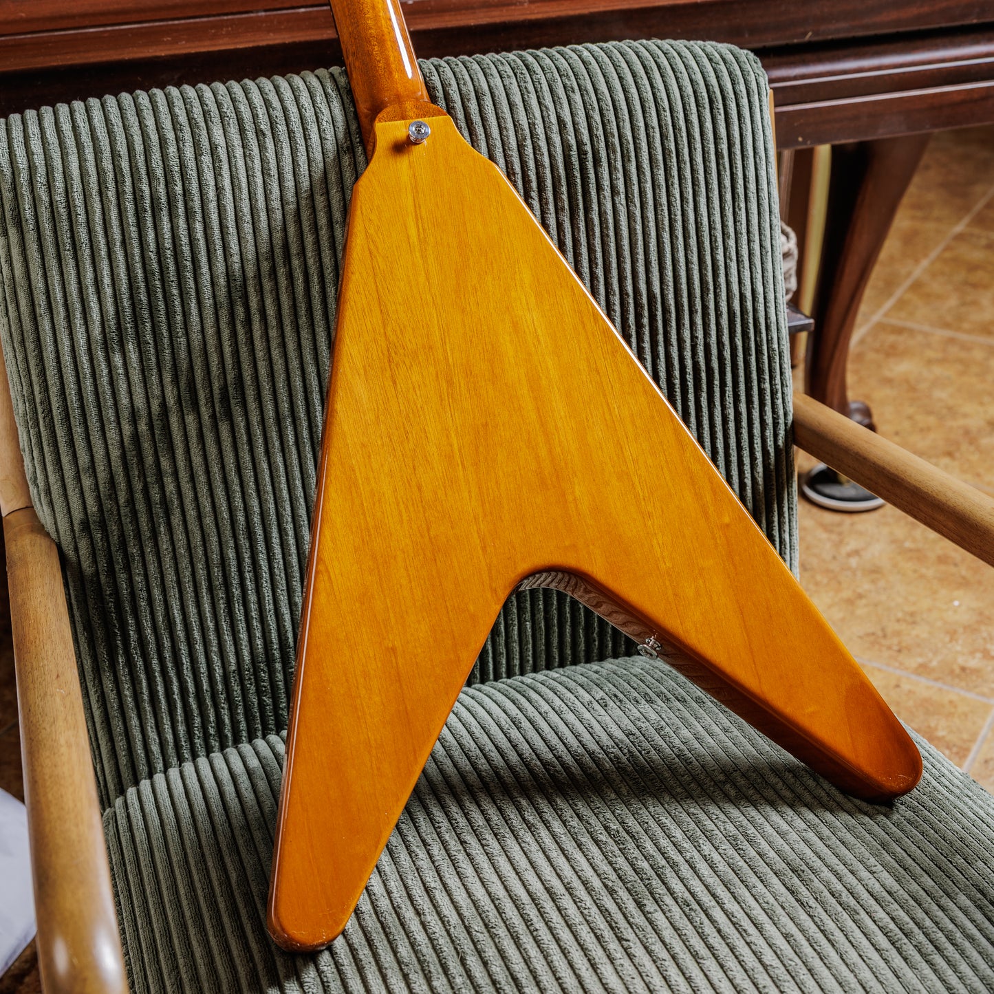 Gibson Flying V 2023 - Antique Natural