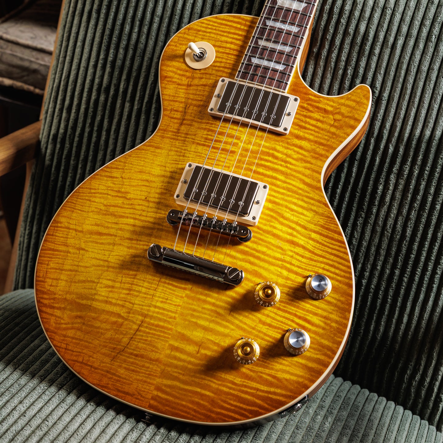 Gibson Kirk Hammett "Greeny” Les Paul Standard﻿﻿ 2023 - Present - Greeny Burst