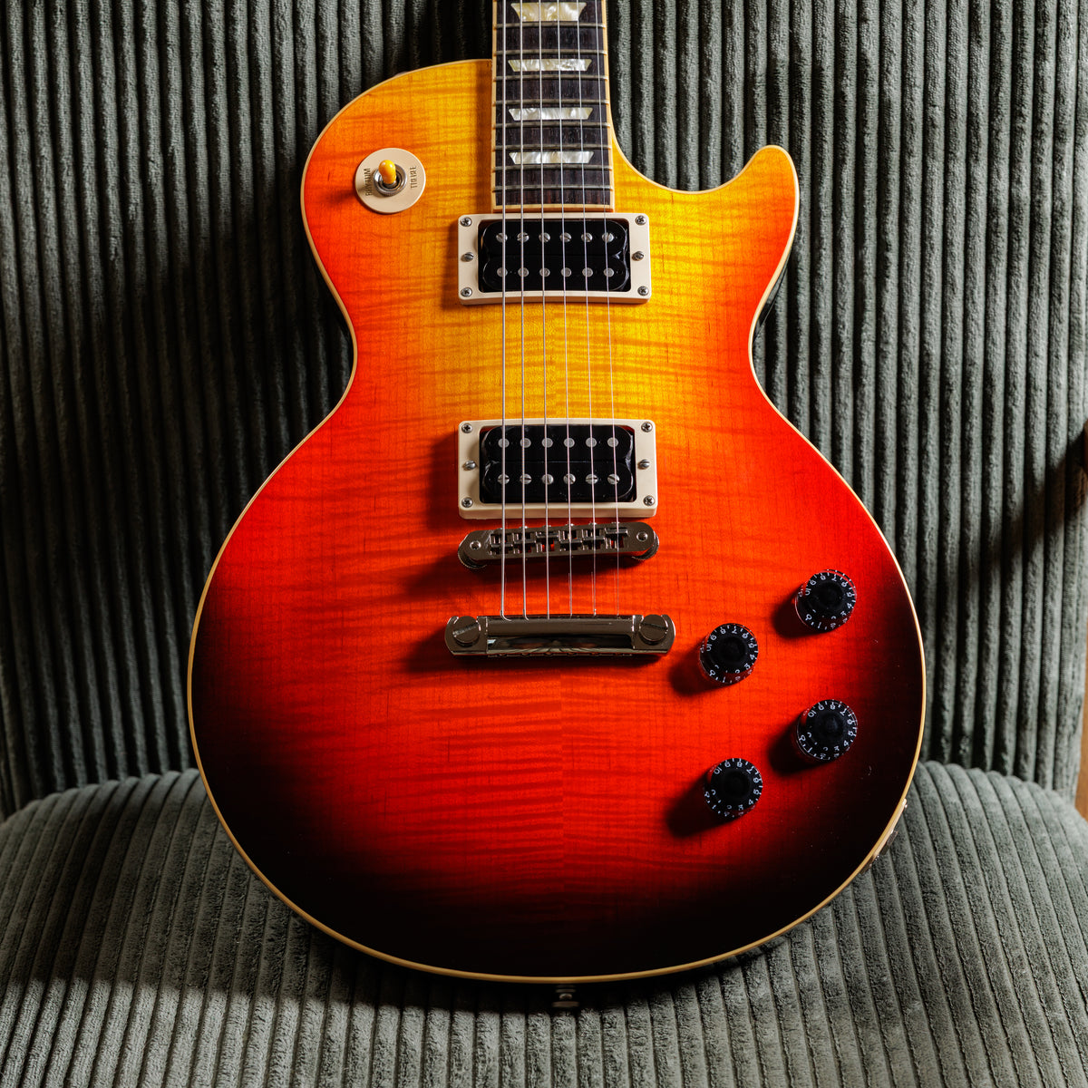 Gibson Guitar Of The Week #2 Les Paul Classic Antique 2007 - Fireburst