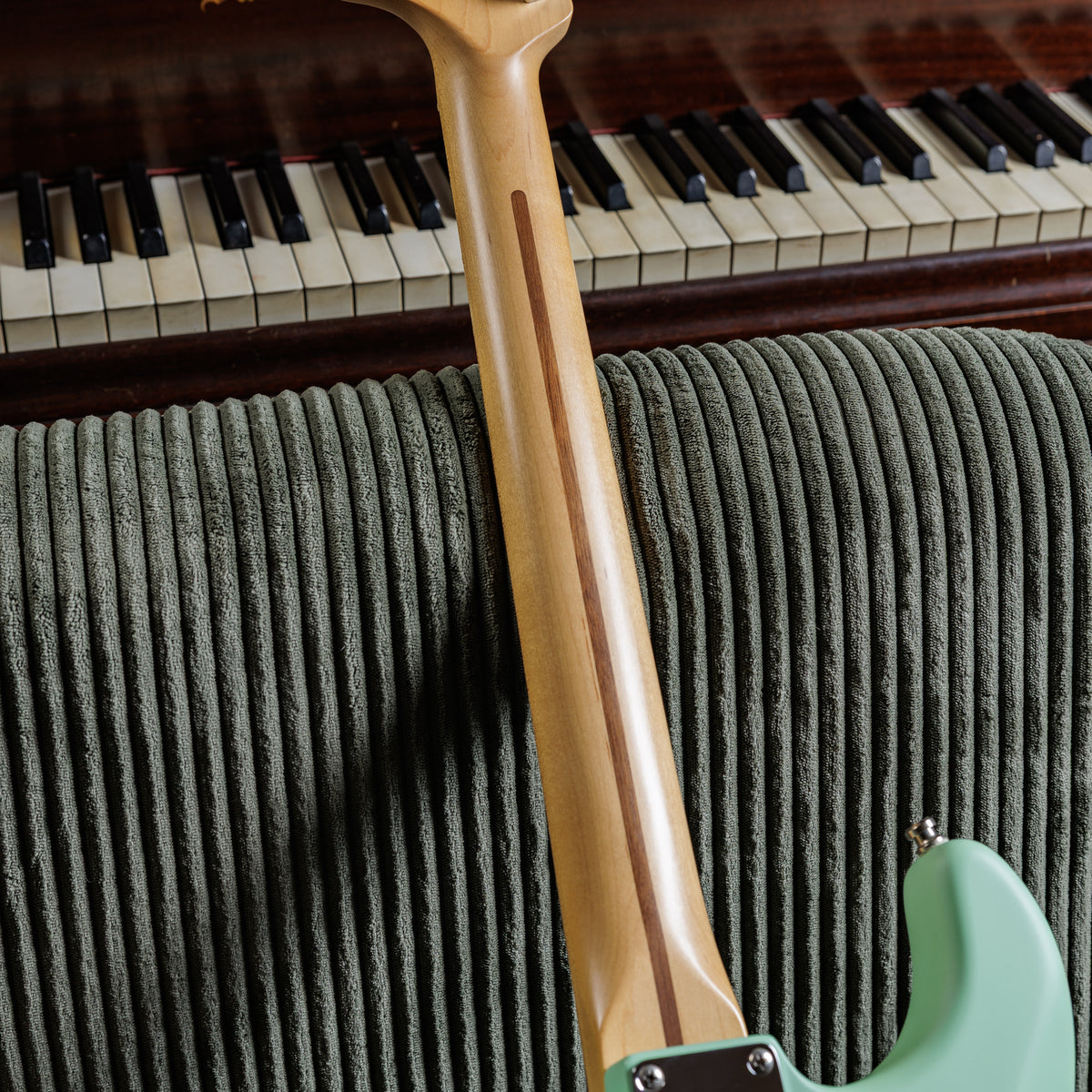 Fender American Performer Stratocaster HSS with Maple Fretboard 2022 - Satin Surf Green