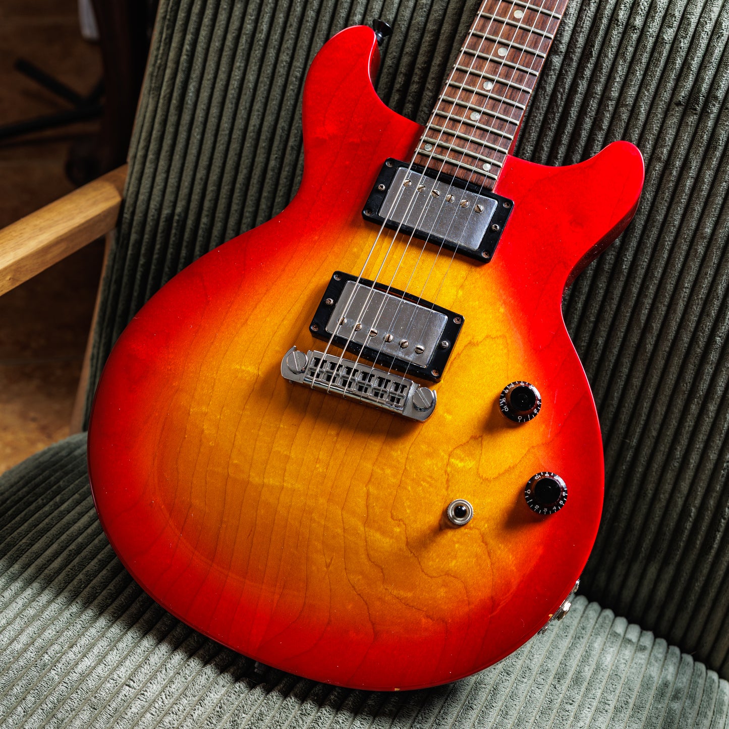 Gibson Les Paul Double Cutaway Studio 1998 - Heritage Cherry Sunburst