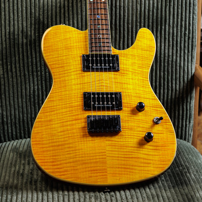 Fender Special Edition Custom Telecaster FMT HH with Laurel Fretboard 2019 - Present - Amber