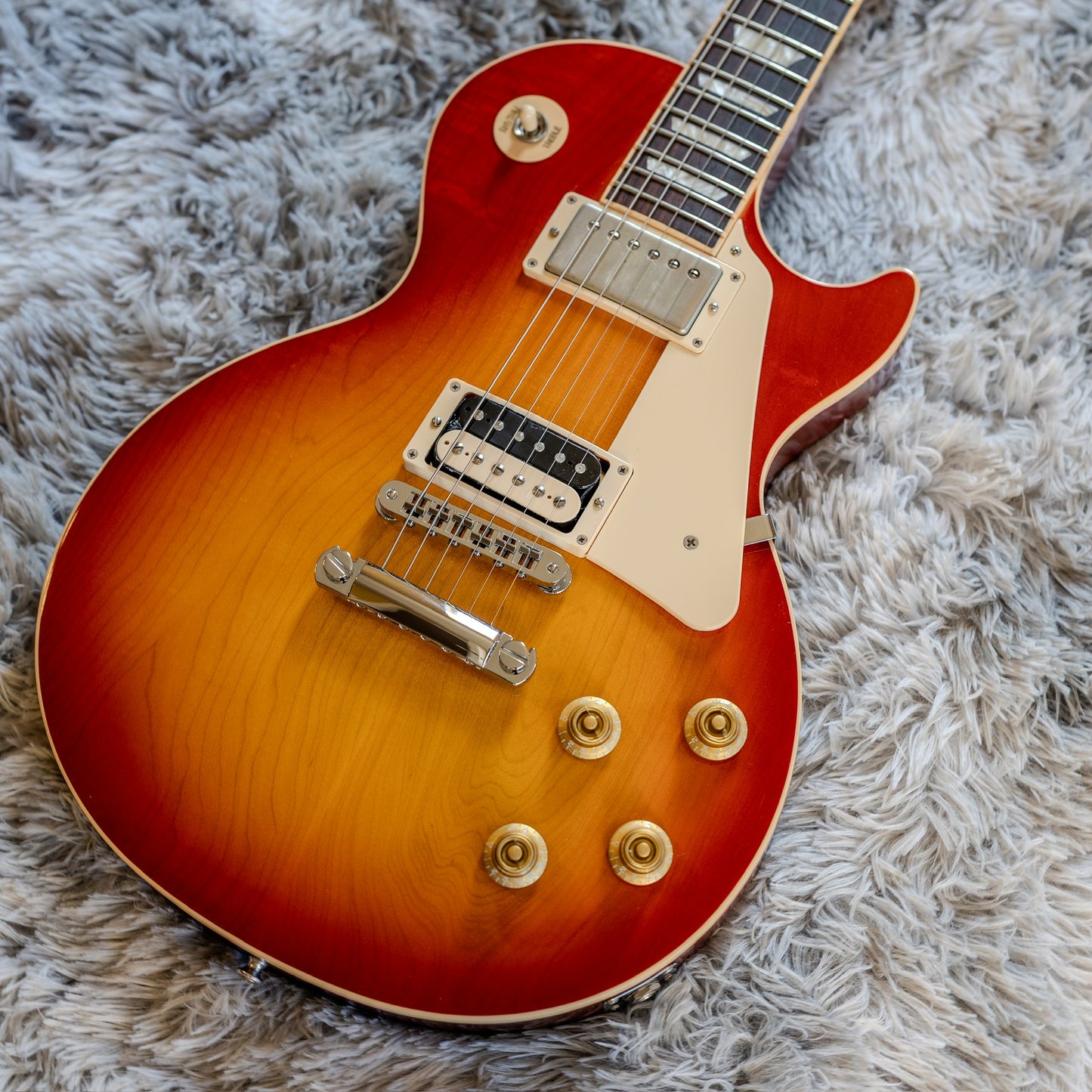 CLEAN Gibson Les Paul Traditional Pro Exclusive 2009 - 2012 - Heritage Cherry Sunburst