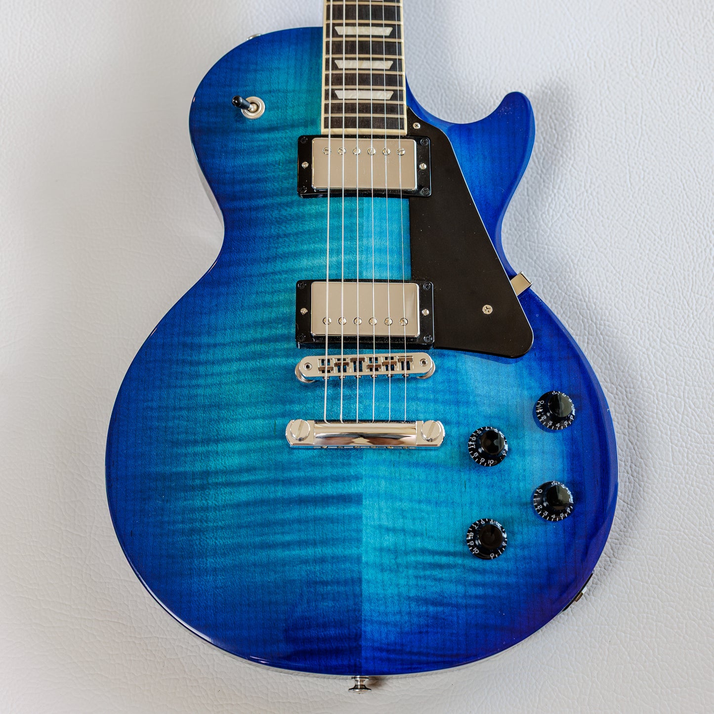 2024 Gibson Les Paul Studio Session – Cobalt Burst w/ Flame Top, Bound Board & OHGB