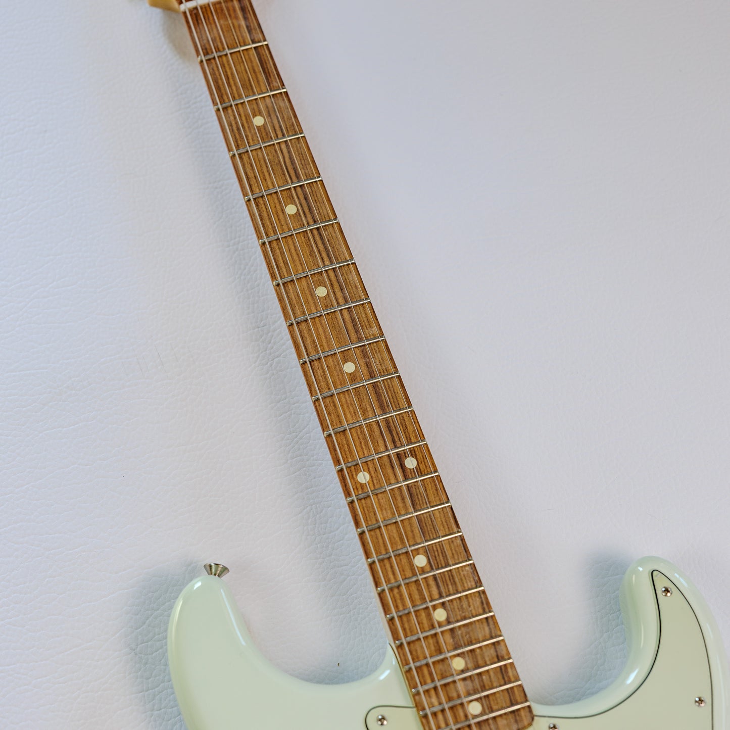 Fender Classic Player '60s Stratocaster with Pau Ferro Fretboard 2018 - Sonic Blue