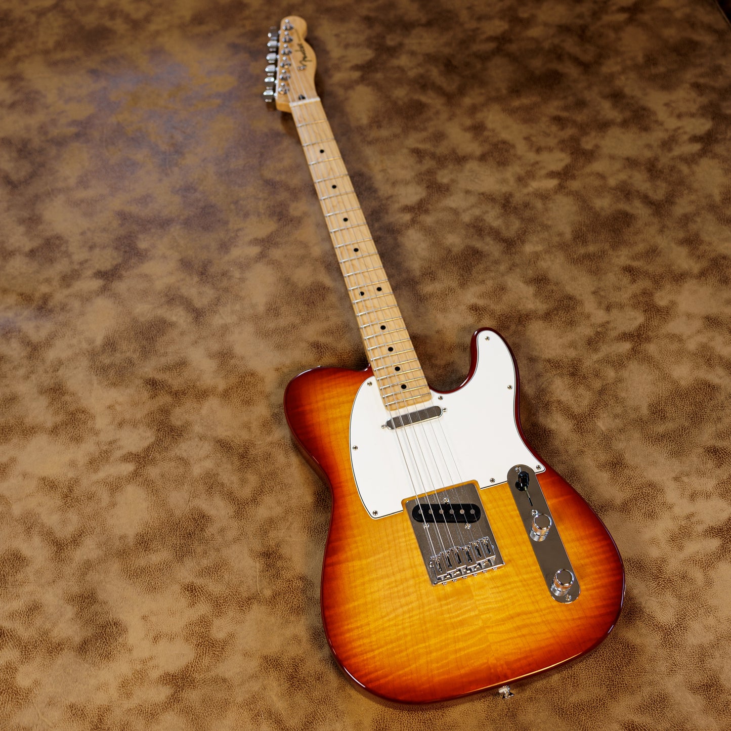 Fender Player Telecaster Plus Top 2019 - Sienna Sunburst