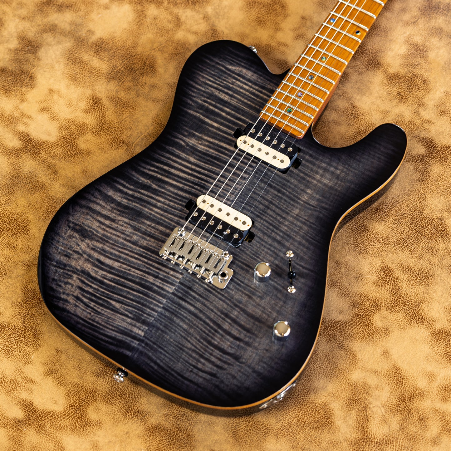 Sire Larry Carlton T7 Flame Maple 2021 - Present - Transparent Black