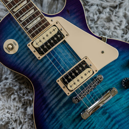 Stunning Gibson Les Paul Traditional Pro V 2019 - Present - Blueberry Burst