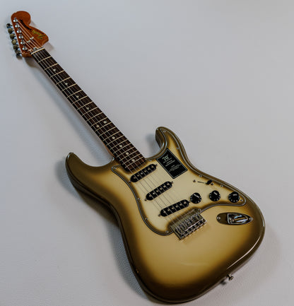 Fender 70th Anniversary Vintera II Stratocaster 2024 - Antigua