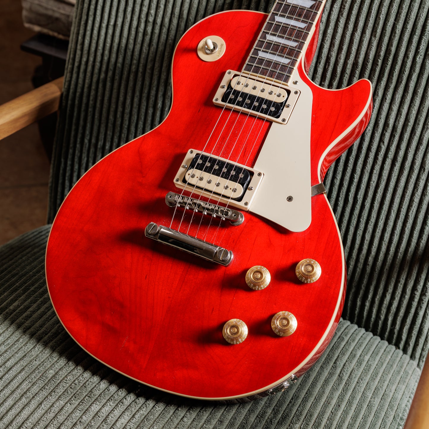 Gibson Les Paul Classic 2023 - Translucent Cherry