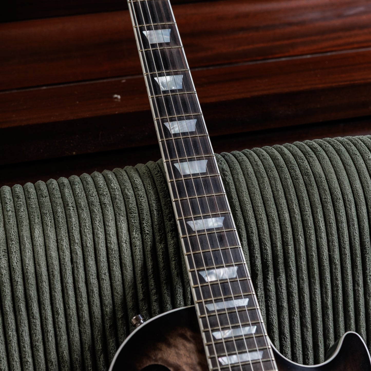 Gibson Mark Morton Signature Les Paul Modern Quilt 2026 - Translucent Ebony Burst Satin