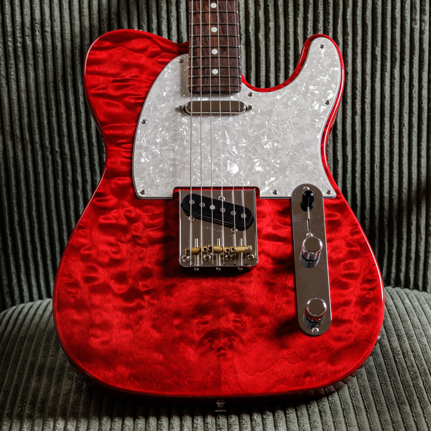 Fender MIJ Hybrid II Telecaster QMT 2024 Collection 2024 - Red Beryl
