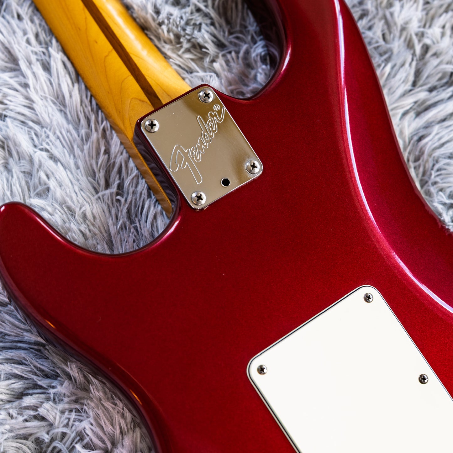 Fender American Standard Stratocaster with Maple Fretboard 1991 - Frost Red