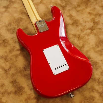 Fender Eric Clapton Artist Series Stratocaster with Lace Sensor Pickups 1999 - Torino Red