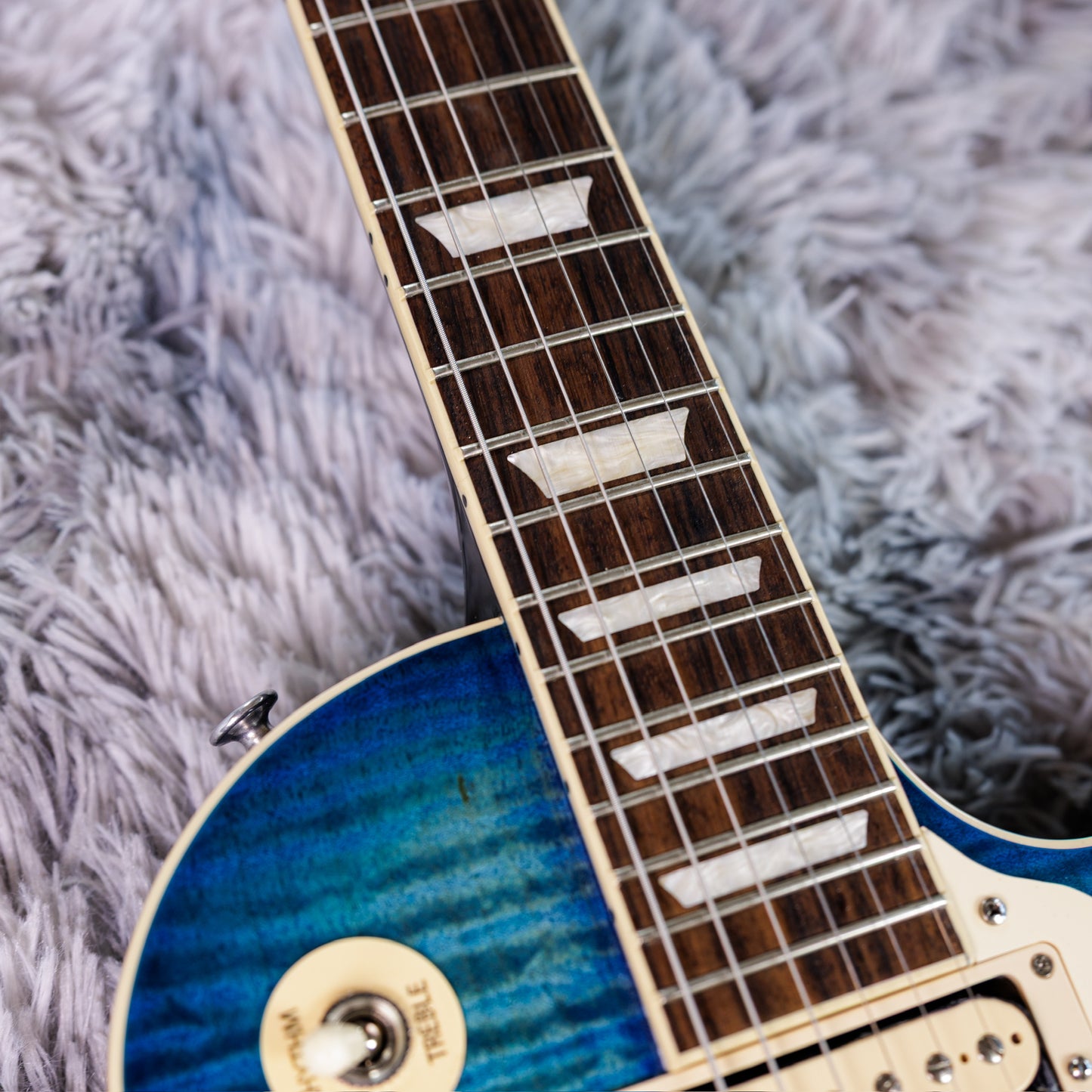 STUNNING Gibson Les Paul Traditional Pro V 2024 - Ocean Water Perimeter
