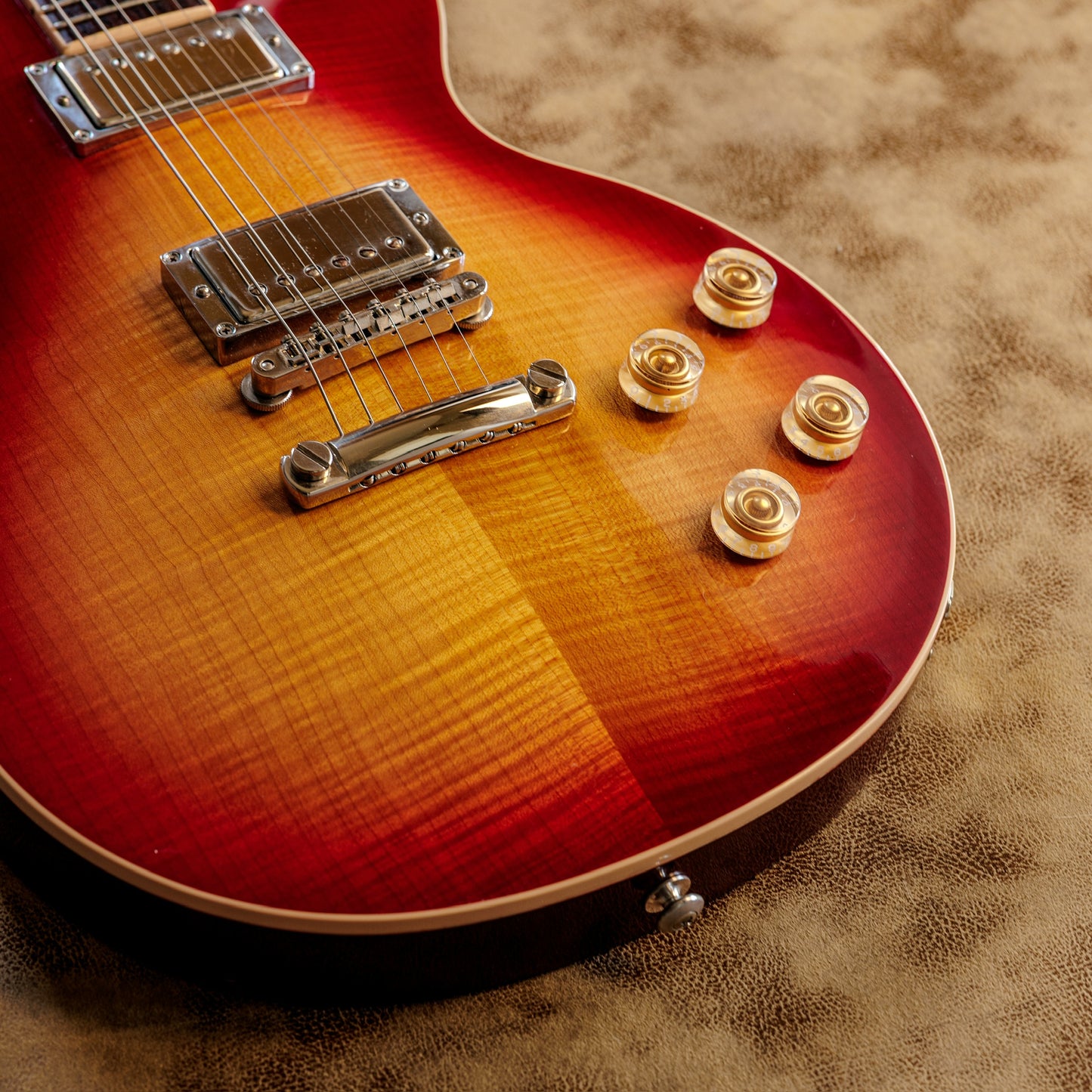 RARE Gibson Les Paul Classic Plus 2017 - Heritage Cherry Sunburst