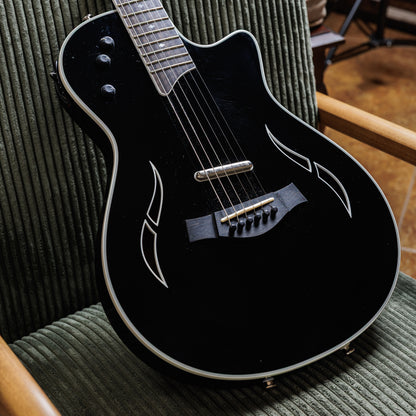 Taylor T5z Standard with Sitka Spruce Top 2014 - Present - Black