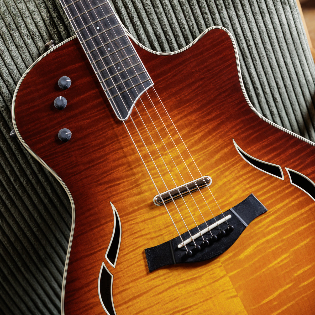 Taylor T5-S1 Standard Maple 2005 - Tobacco Sunburst