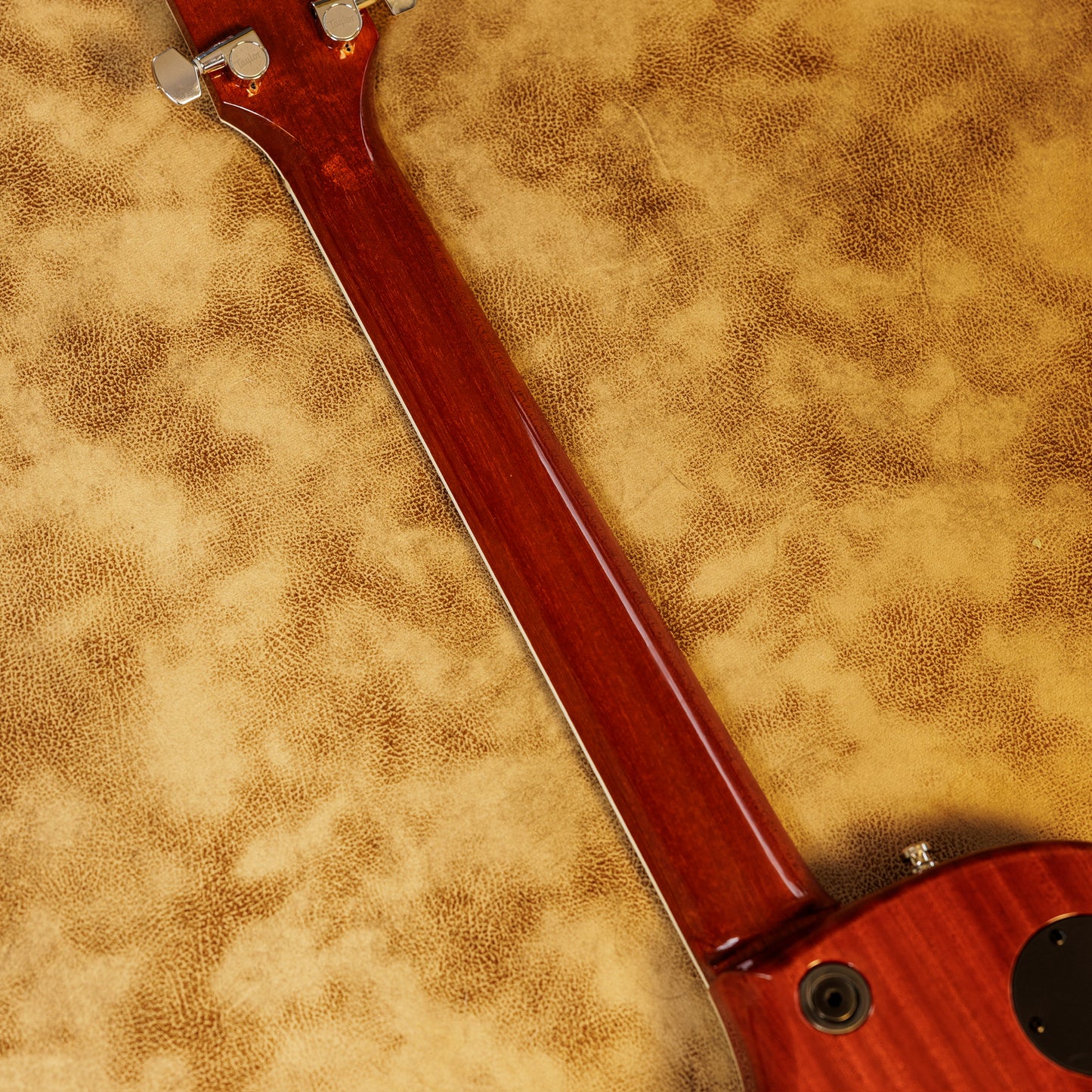 Taylor T3/B 2009 - Present - Orange