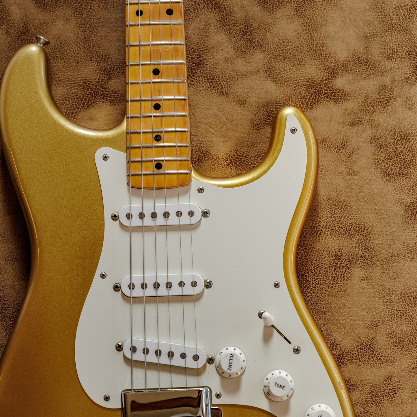 Fender American Original '50s Stratocaster with Maple Fretboard 2018 - 2021 - Aztec Gold