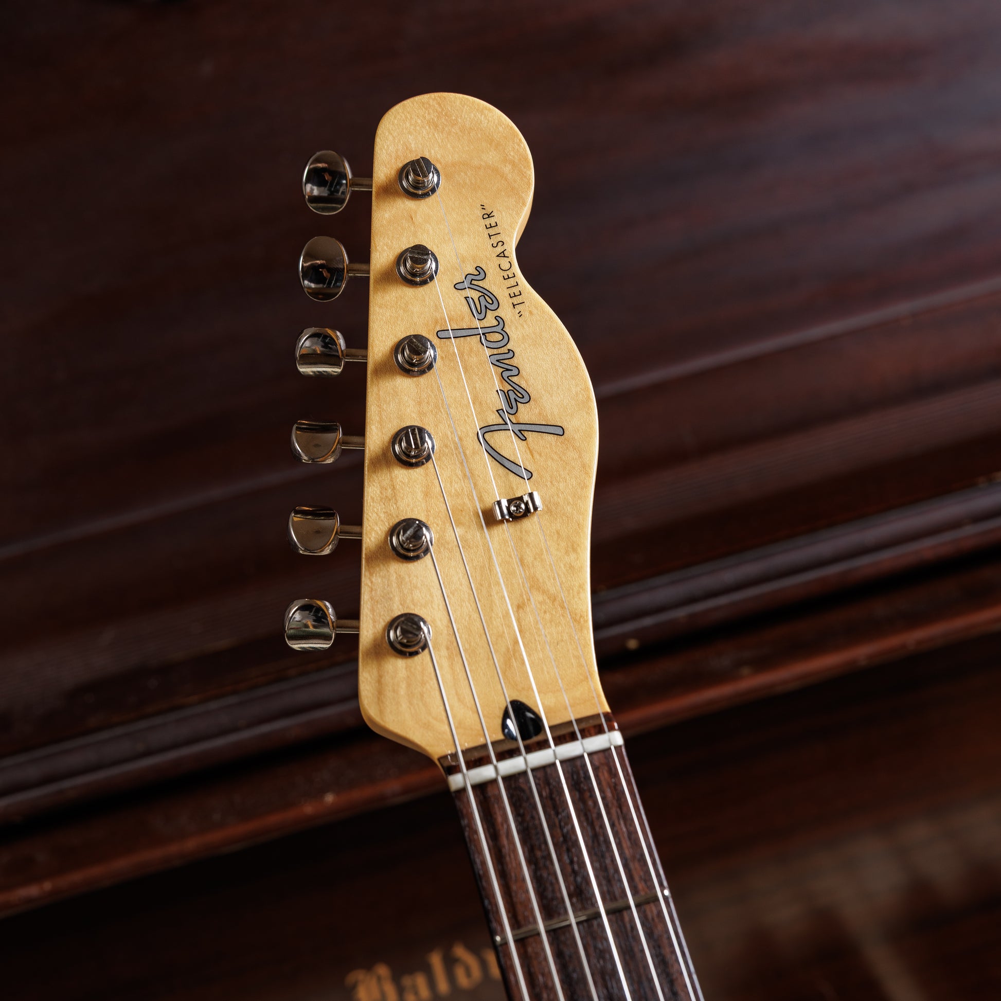 Fender MIJ Hybrid II Telecaster QMT 2024 Collection 2024 - Red Beryl