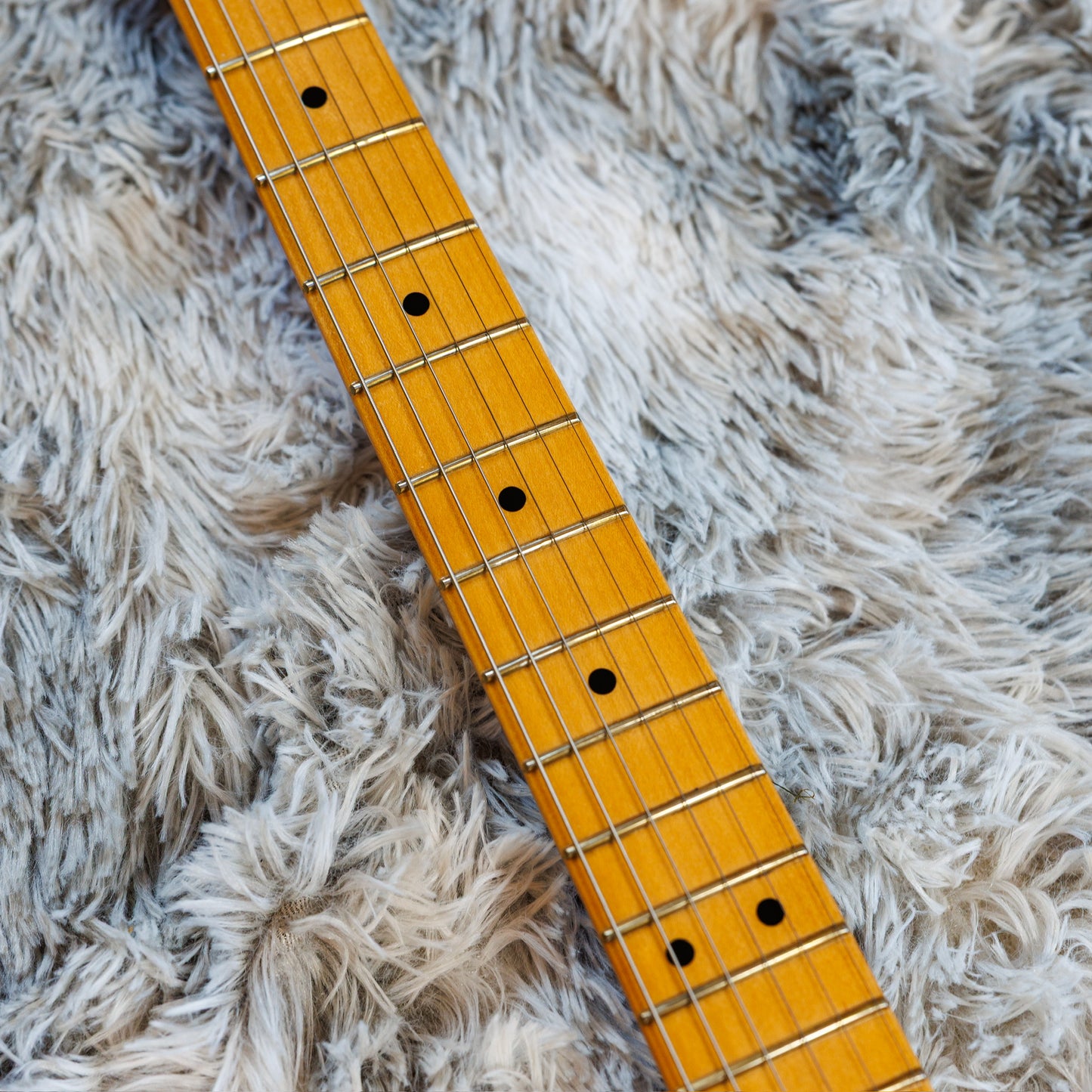 Fender Player II Modified Stratocaster with Maple Fretboard 2025 - Present - Sunshine Yellow