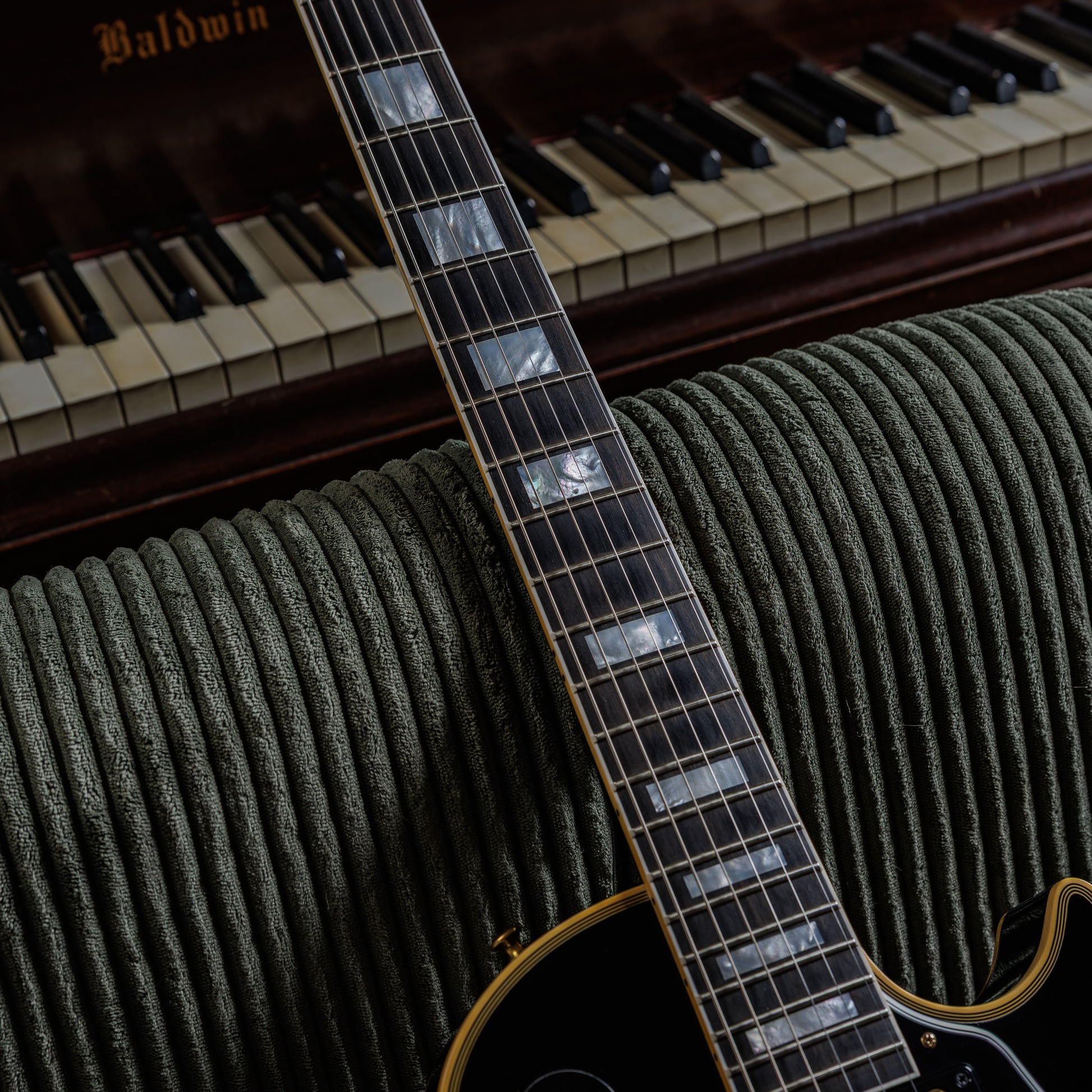 Gibson Custom Shop Historic 3-Pickup '57 Les Paul Custom Black Beauty Reissue with Bigsby 2026 - Ebony VOS