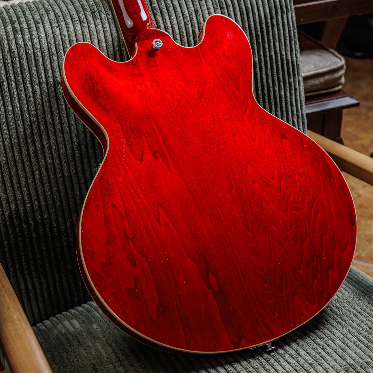 Gibson ES-330 2025 - Sixties Cherry