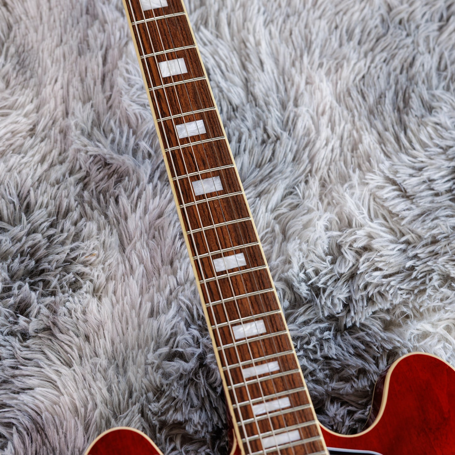 Gibson ES-335 Block 2024 - Figured Sixties Cherry
