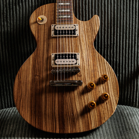Gibson Guitar Of The Week #19 Les Paul Classic Antique 2007 - Zebra Wood