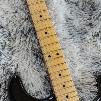 Fender American Series VG Stratocaster with Maple Fretboard 2007 - Black