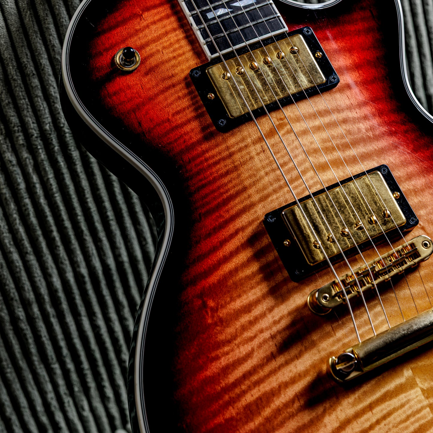 Gibson Les Paul Supreme 2023 - Present - Fireburst