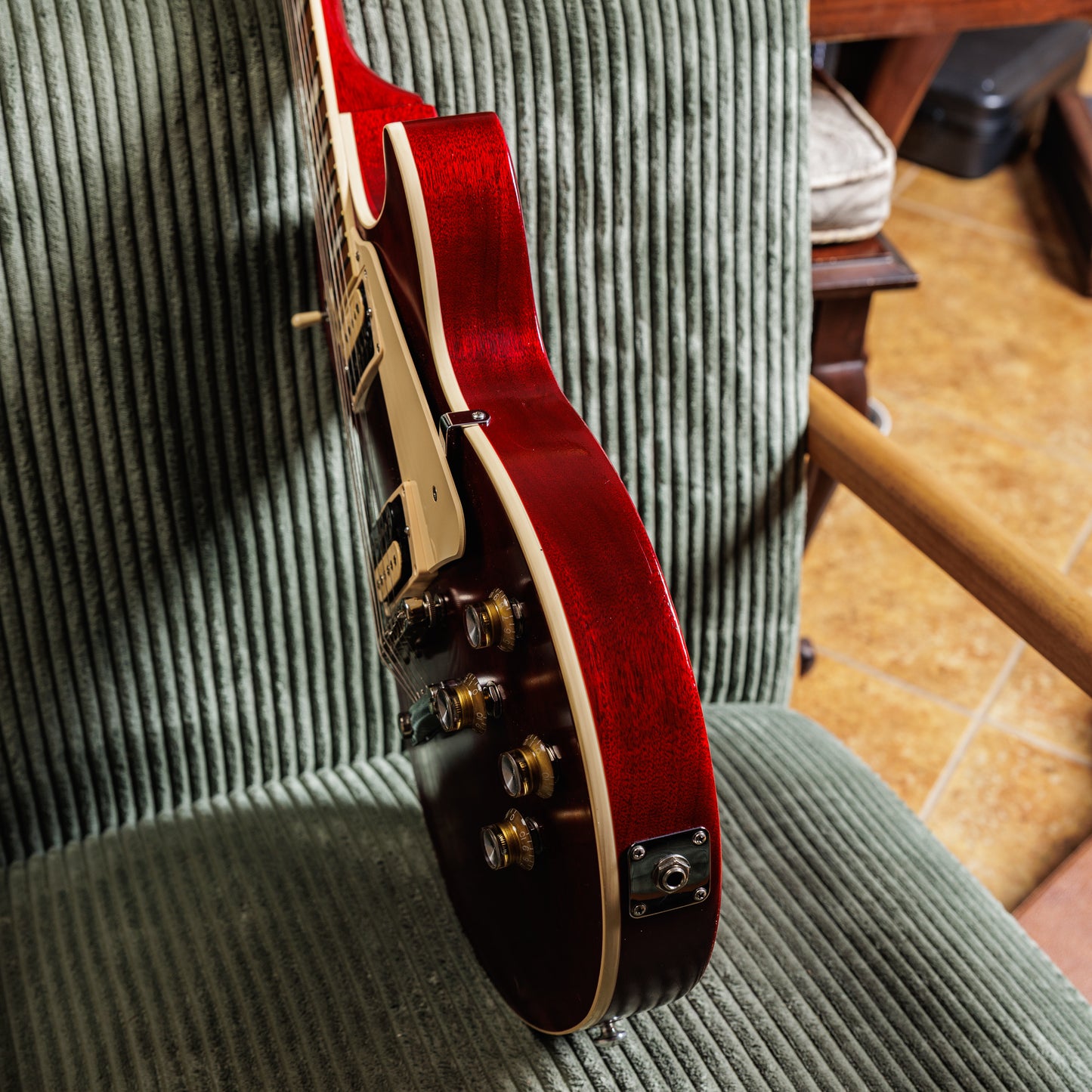 Gibson Les Paul Traditional Pro V Satin 2019 - Satin Wine Red