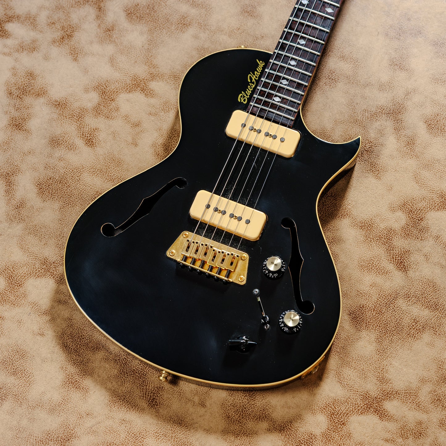 Rare Gibson Blueshawk 1997 - Ebony