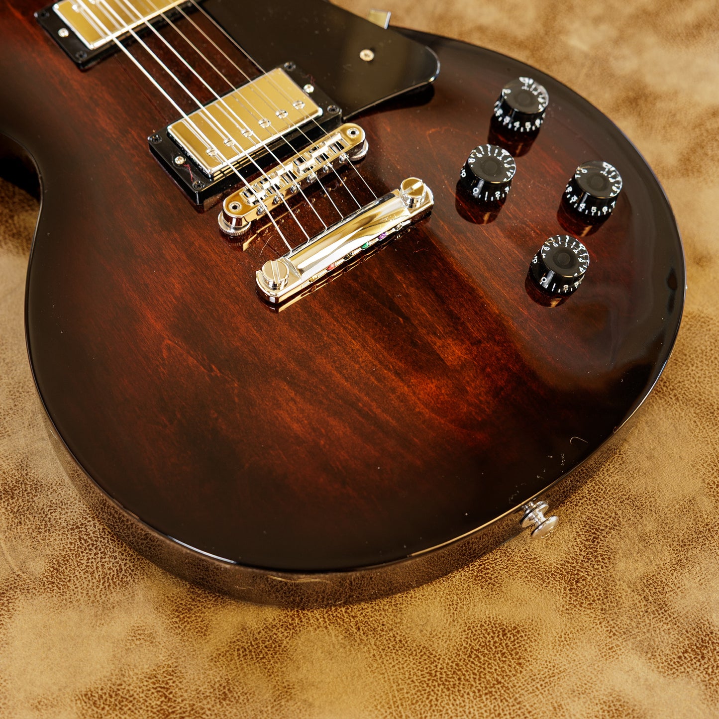 Gibson Les Paul Studio without Fretboard Binding 2019 - 2024 - Smokehouse Burst